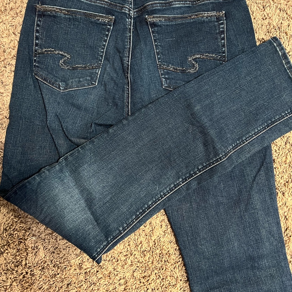 Women’s Silver Jeans Avery Straight W31/L34. Never worn. Great condition. - Picture 2 of 4